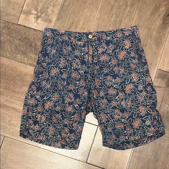 Faherty Brand Blue Flower Shorts Mens Sz 29 - Picture 1 of 5